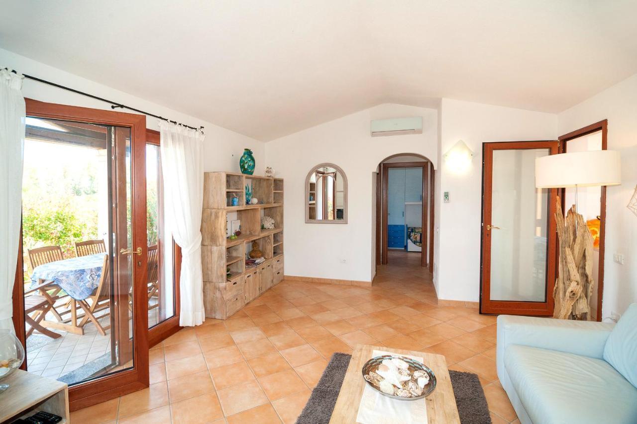 Apartamento I Villini Di Baia Sant'Anna Budoni Exterior foto