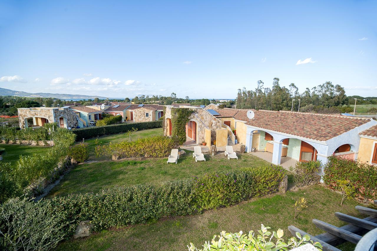 Apartamento I Villini Di Baia Sant'Anna Budoni Exterior foto